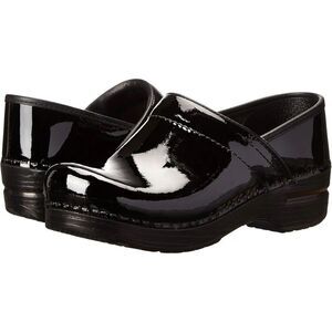 Dansko Professional Clog Black Patent Leather Size 40 WIDE Healthcare Restaurant